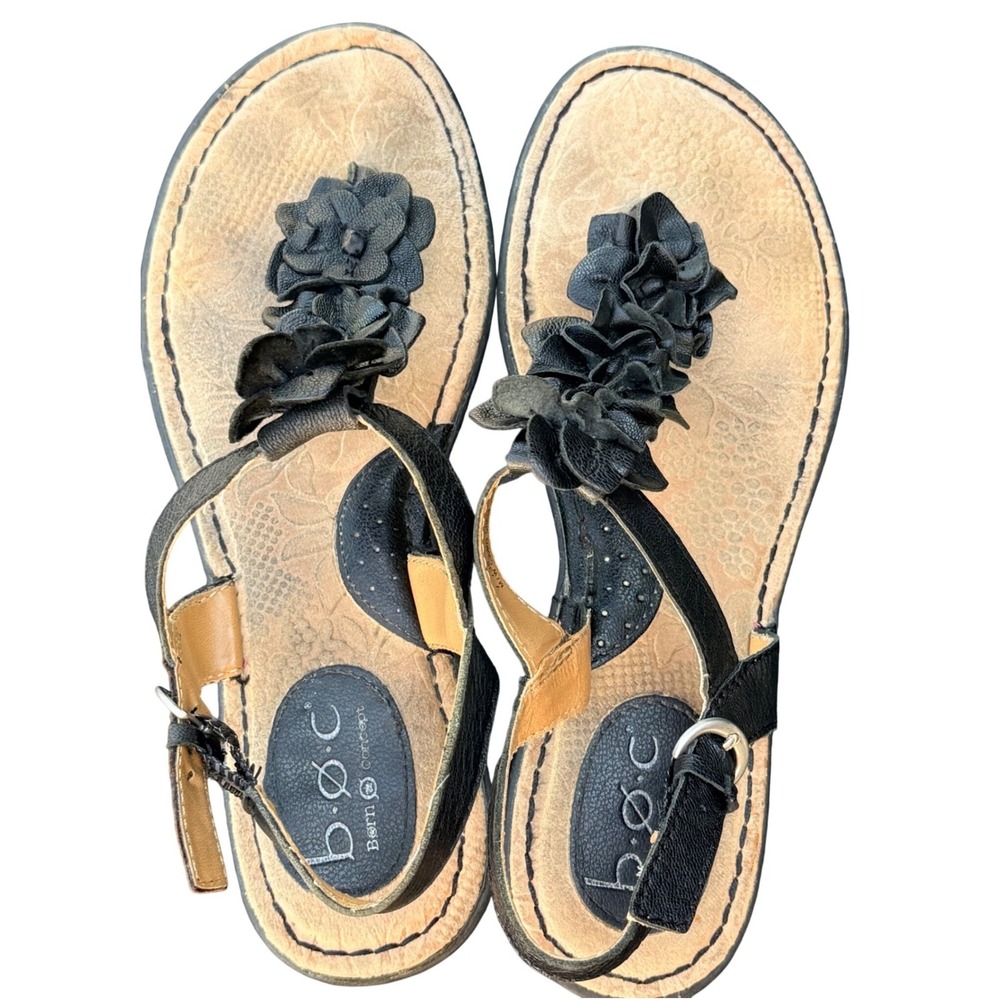 b.o.c. Born Concept Black Leather Floral T-Strap Sandals Comfort Boho Womens